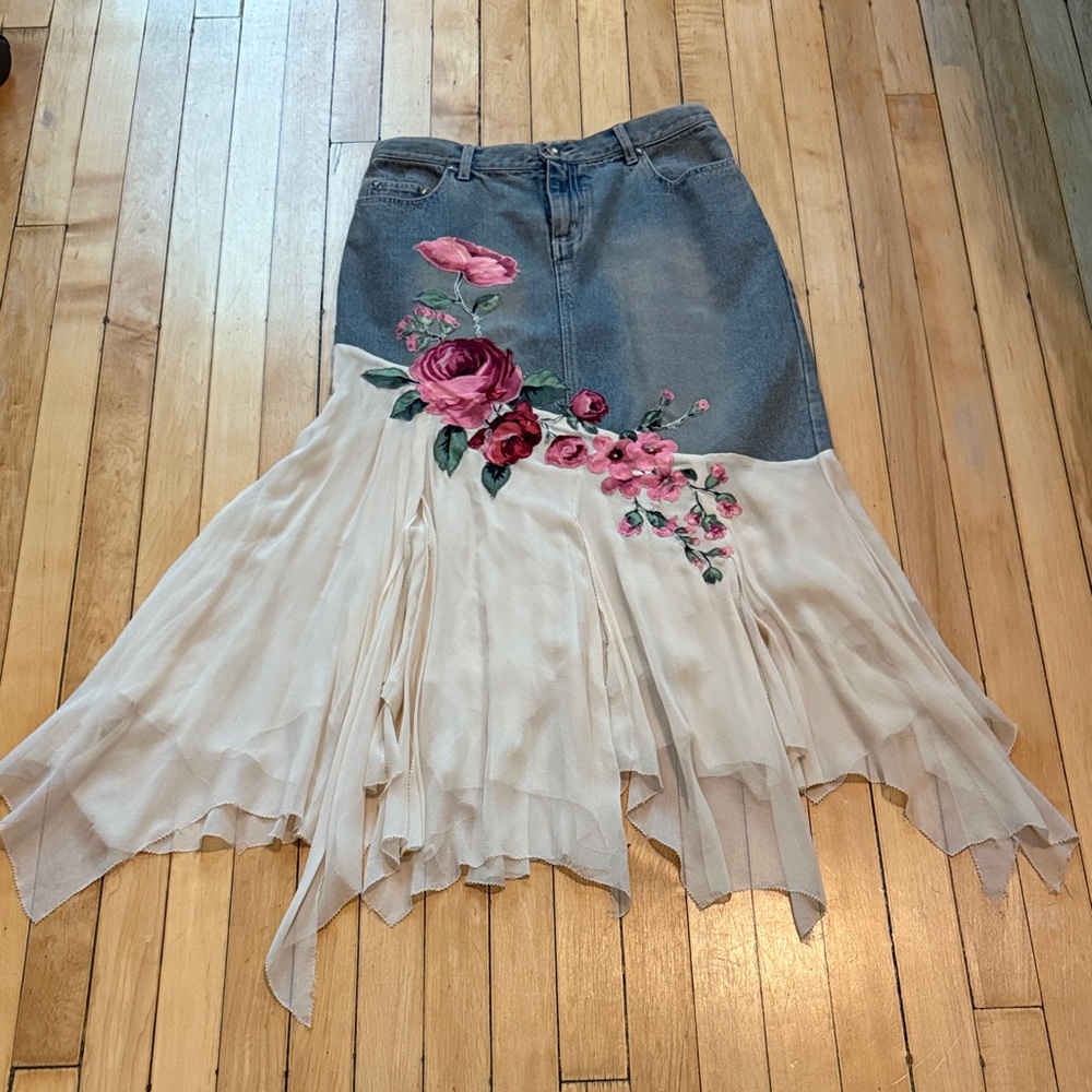 Rare French designer lili nucci y2k fairycore rose embroidered skirt